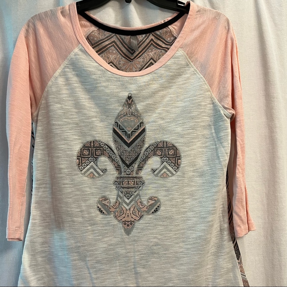 Vanity quarter sleeve top